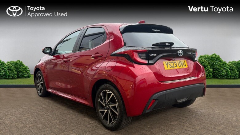 Toyota Yaris 1.5 Hybrid Design 5dr CVT Hybrid Hatchback